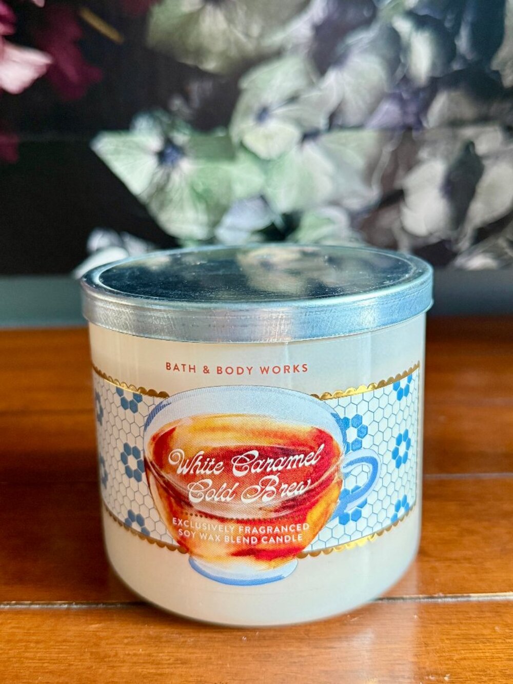 NEW WHITE CARAMEL COLD BREW 3-Wick Candle Bath & Body Works